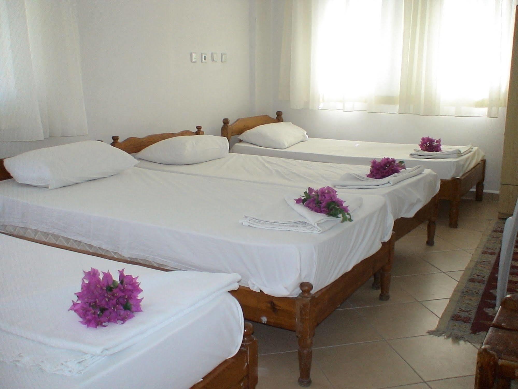 Onur Pension Fethiye Extérieur photo